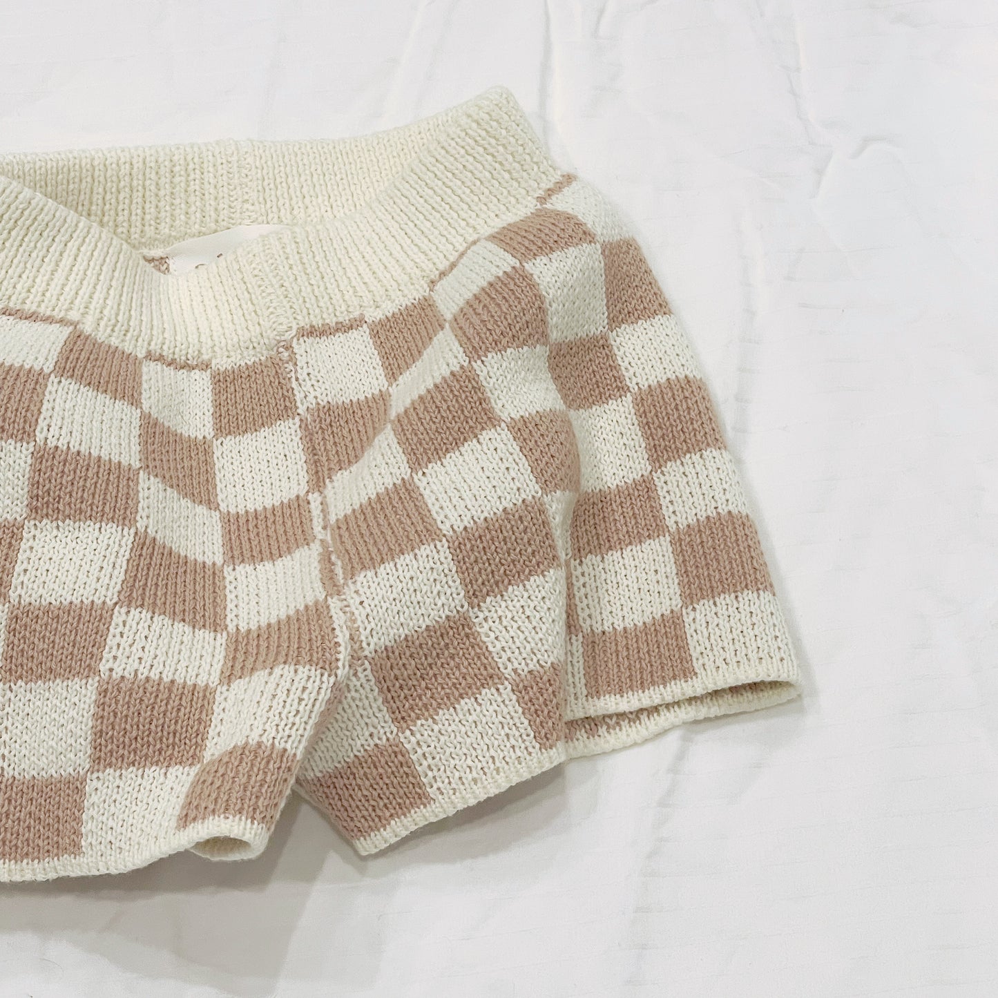 Checkered Knit Shorts - Tan